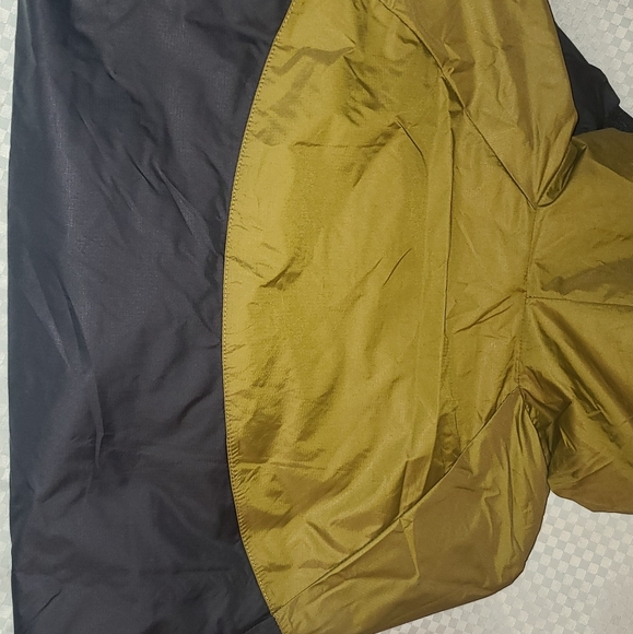 Nike Jacket - Picture 4 of 12